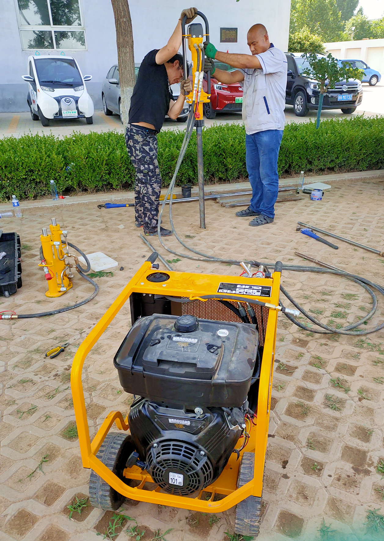 3bcc819125373805ca8cd7c737e2ab0_副本.jpg 3bcc819125373805ca8cd7c737e2ab0_副本.jpg