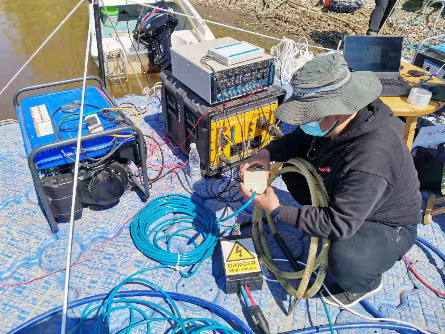 080e56b71e76b8ddae62975a9894b96.jpg 080e56b71e76b8ddae62975a9894b96.jpg