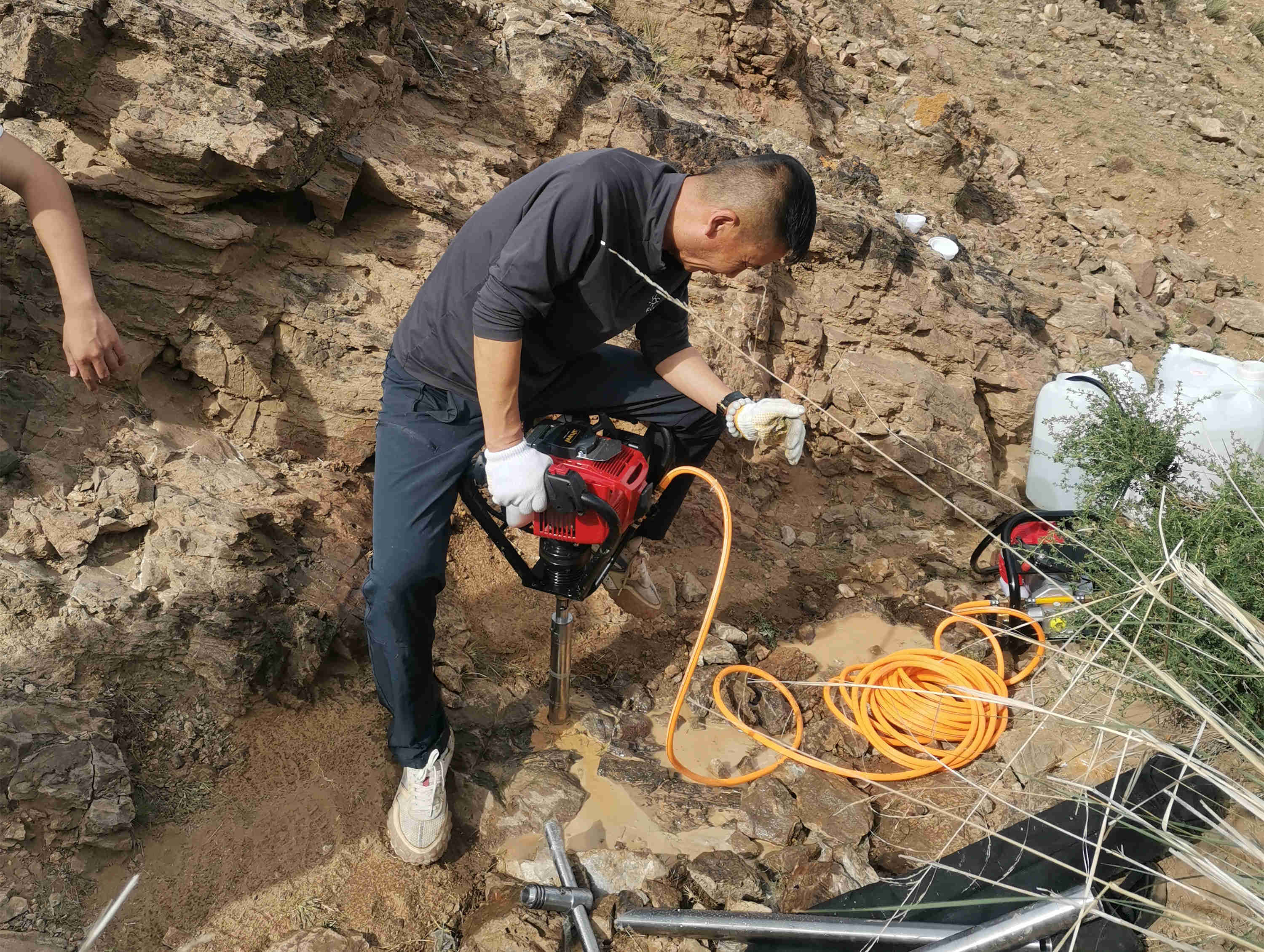 deb3a0df26cac826cb87241acc37d0e.jpg deb3a0df26cac826cb87241acc37d0e.jpg