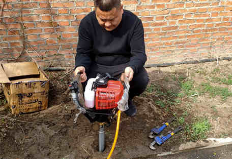 3客戶鉆進(jìn)照片.jpg 3客戶鉆進(jìn)照片.jpg