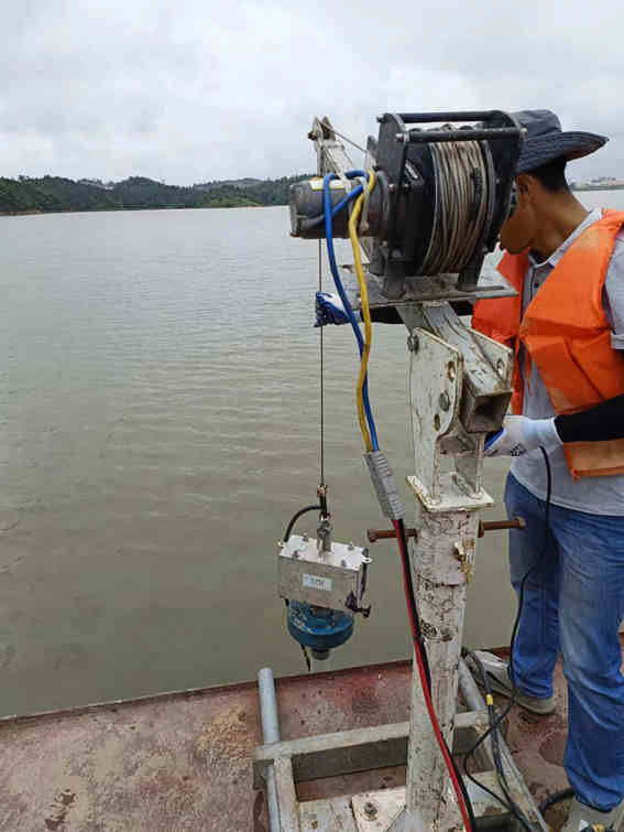 b95f363f288855fe29280eac6d79e37.jpg b95f363f288855fe29280eac6d79e37.jpg