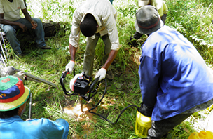 剛果(金)科盧韋齊銅鈷礦普查 剛果(金)科盧韋齊銅鈷礦普查