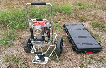 美國犀牛S1取土鉆機應(yīng)用于紅黏土層采樣