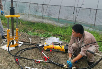 犀牛液壓HPD小型鉆機(jī)操作演示