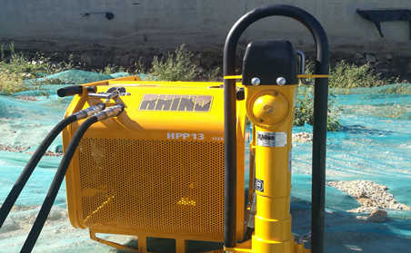 犀牛HPD液壓取土鉆機(jī)淺泥取樣