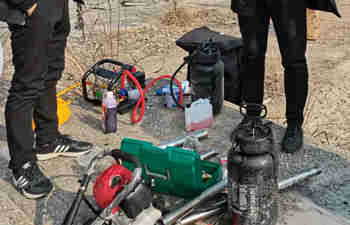 背包鉆機完成交付工作