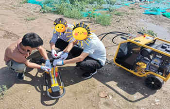 犀牛液壓取土鉆機培訓、交付記錄