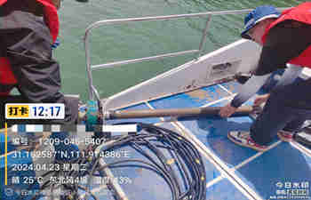 關于SDI底泥取樣鉆機演示交付